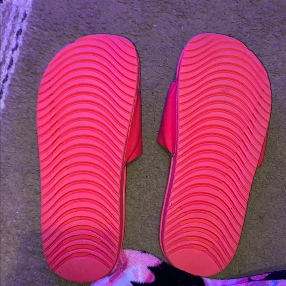 Nike slides - Picture 2 of 3